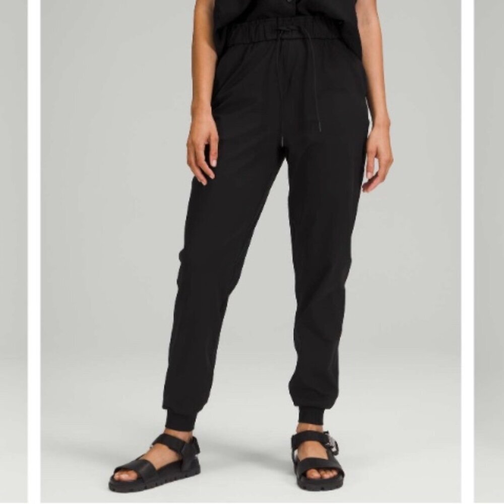 Lululemon Stretch High Rise Jogger